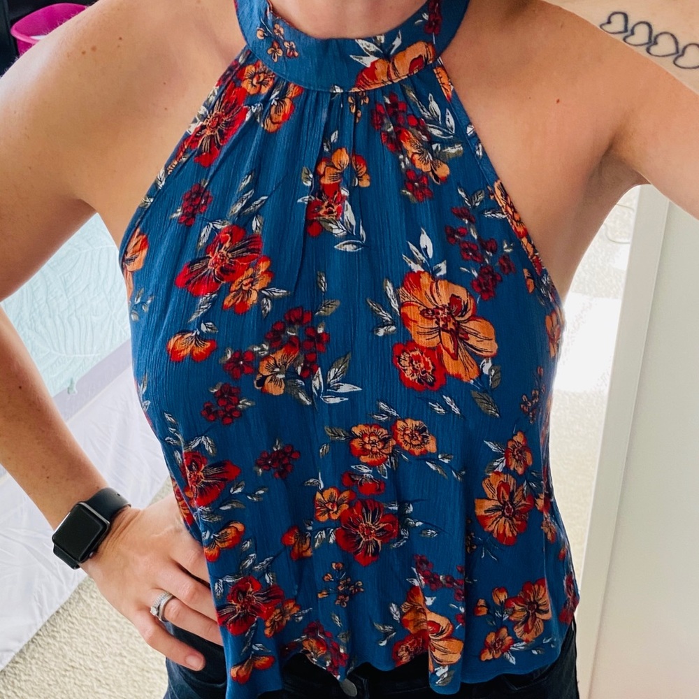 Blue floral halter top high low crop top